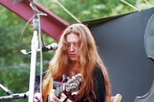 Bonnie Raitt, Philadelphia Folk Festival, circa 1971